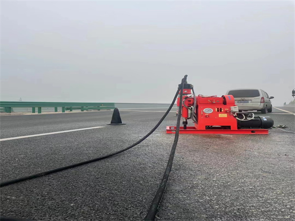 宁化马路路基路面开裂下沉注浆加固灌浆